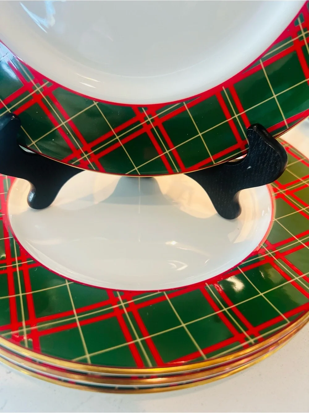 Royal Doulton Tartan TC1170 12 Pc Dinner Set Plaid Gold Rim England 1986
